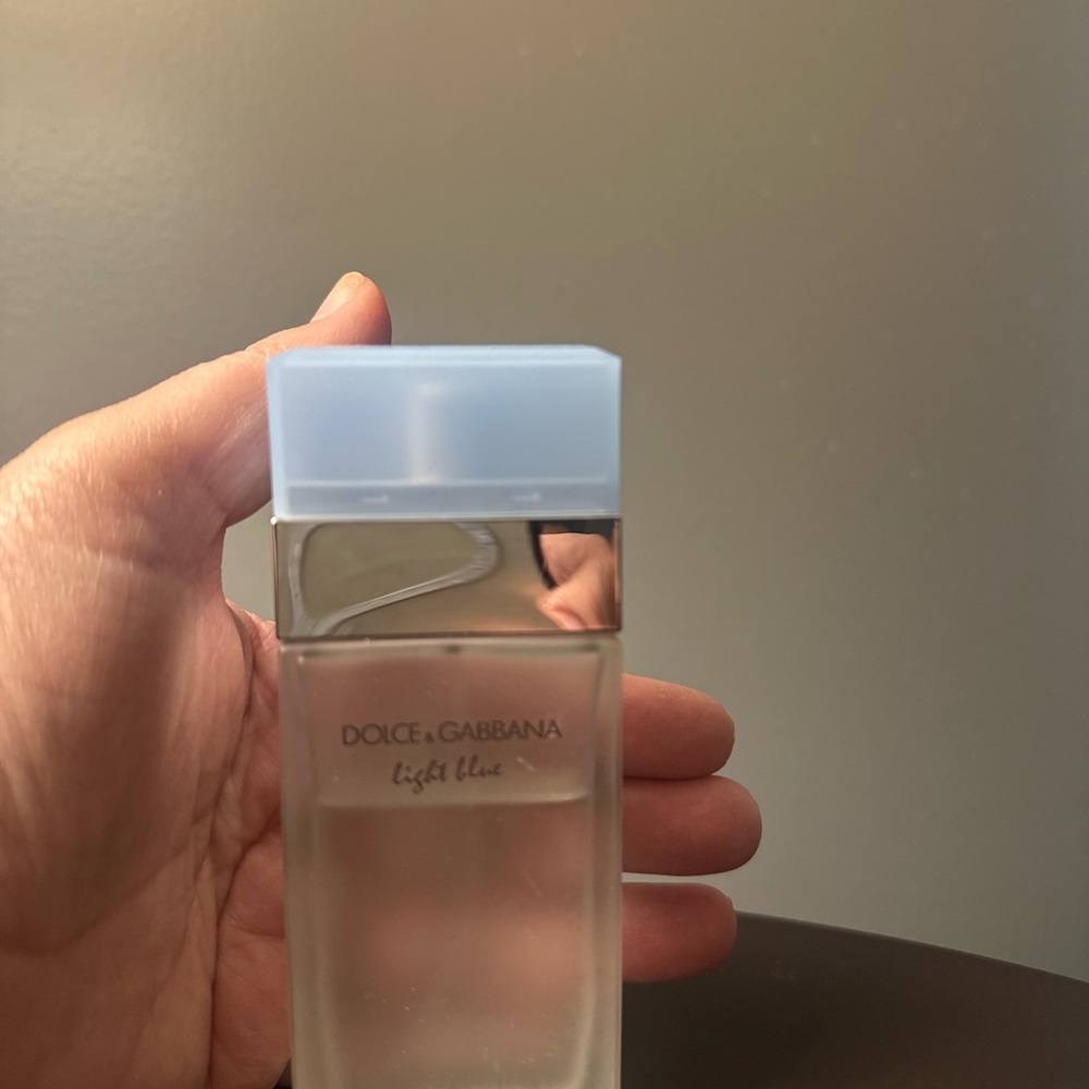 Dolce & Gabbana Light Blue Eau de Toilette - Picture 2 of 3
